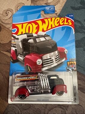 🛍️5/$20🛍️Hot Wheels “Fast Gas”